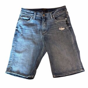 Silver Jeans Avery Bermuda Shorts Size 30